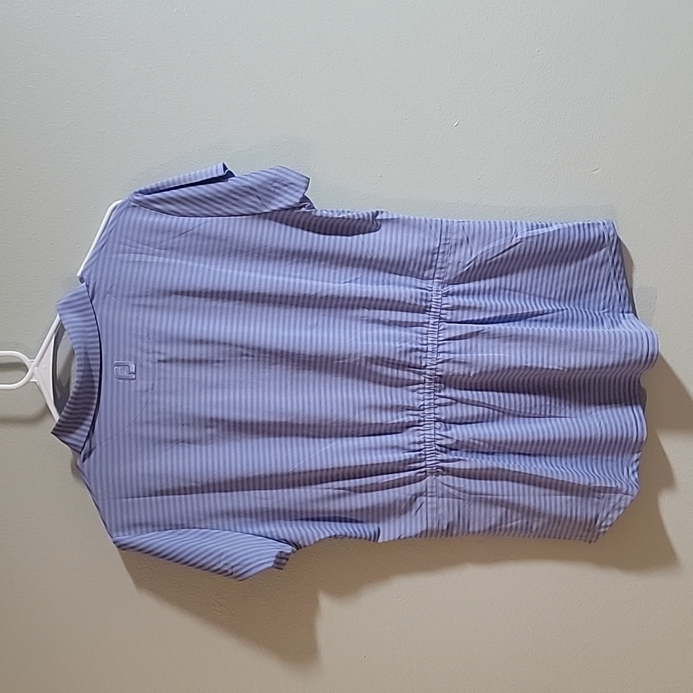 FootJoy woman's golf shirt - Picture 5 of 6
